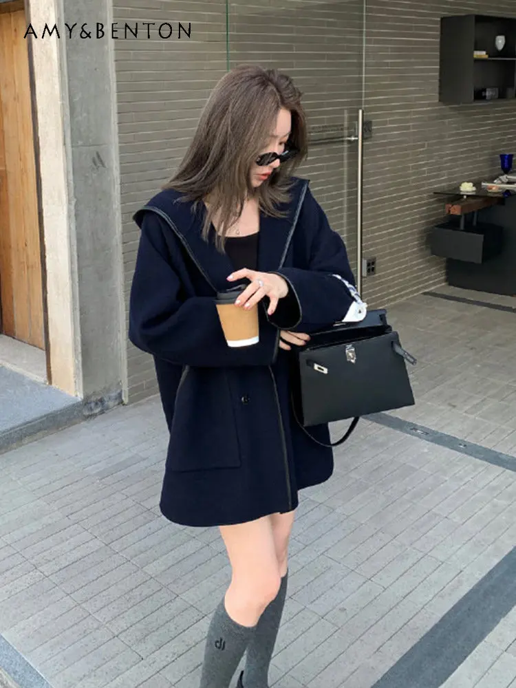 

2023 New Hepburn Style Korean Style Short Woolen Overcoat High Sense Cape Woolen Coat for Female Autumn and Winter