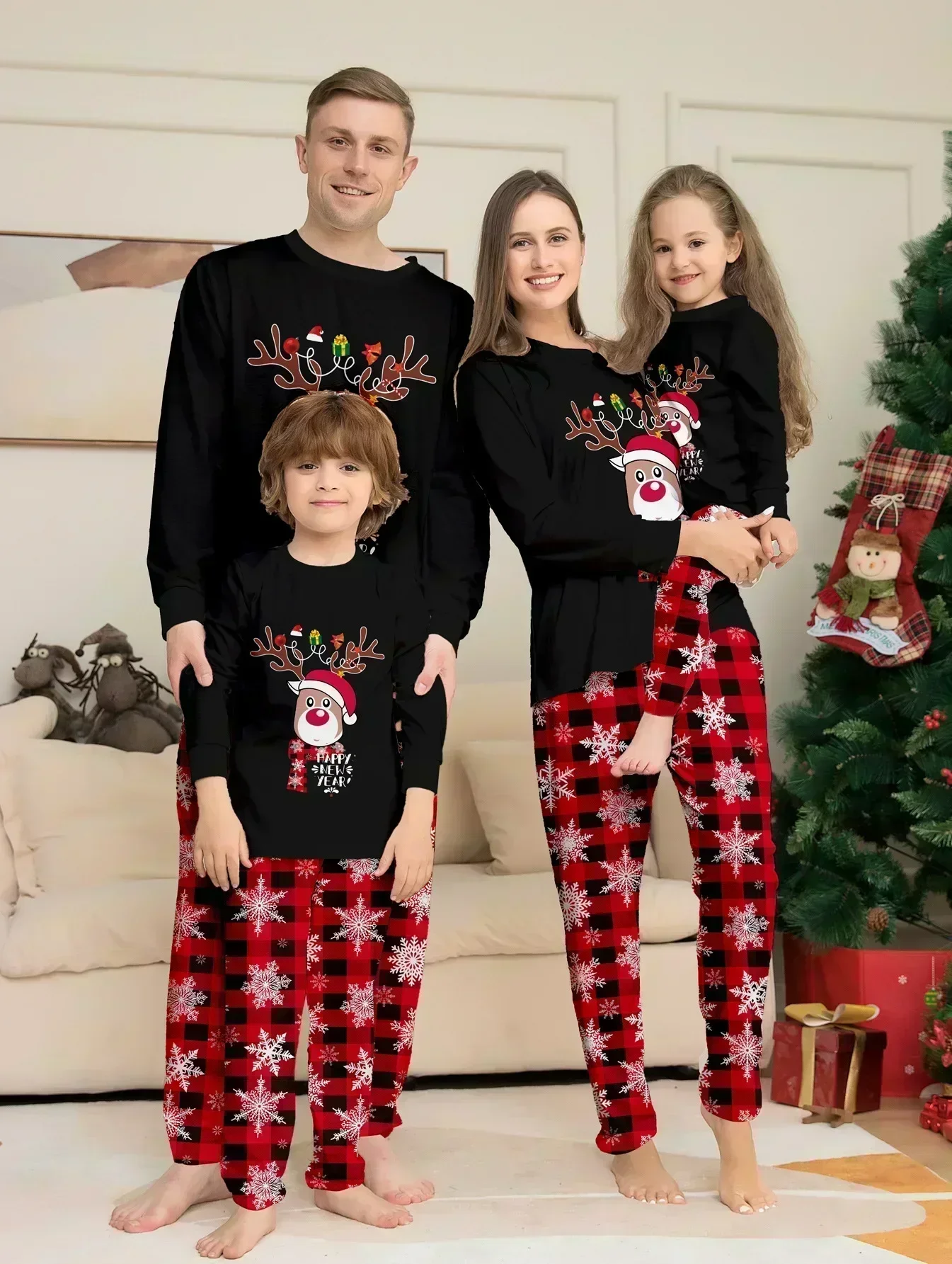 New Year's Costumes 2024 Cartoon Elk Print Christmas Parent-child Matching Pajamas Set Boys Girls Sleepwear Xmas Family Look Pjs