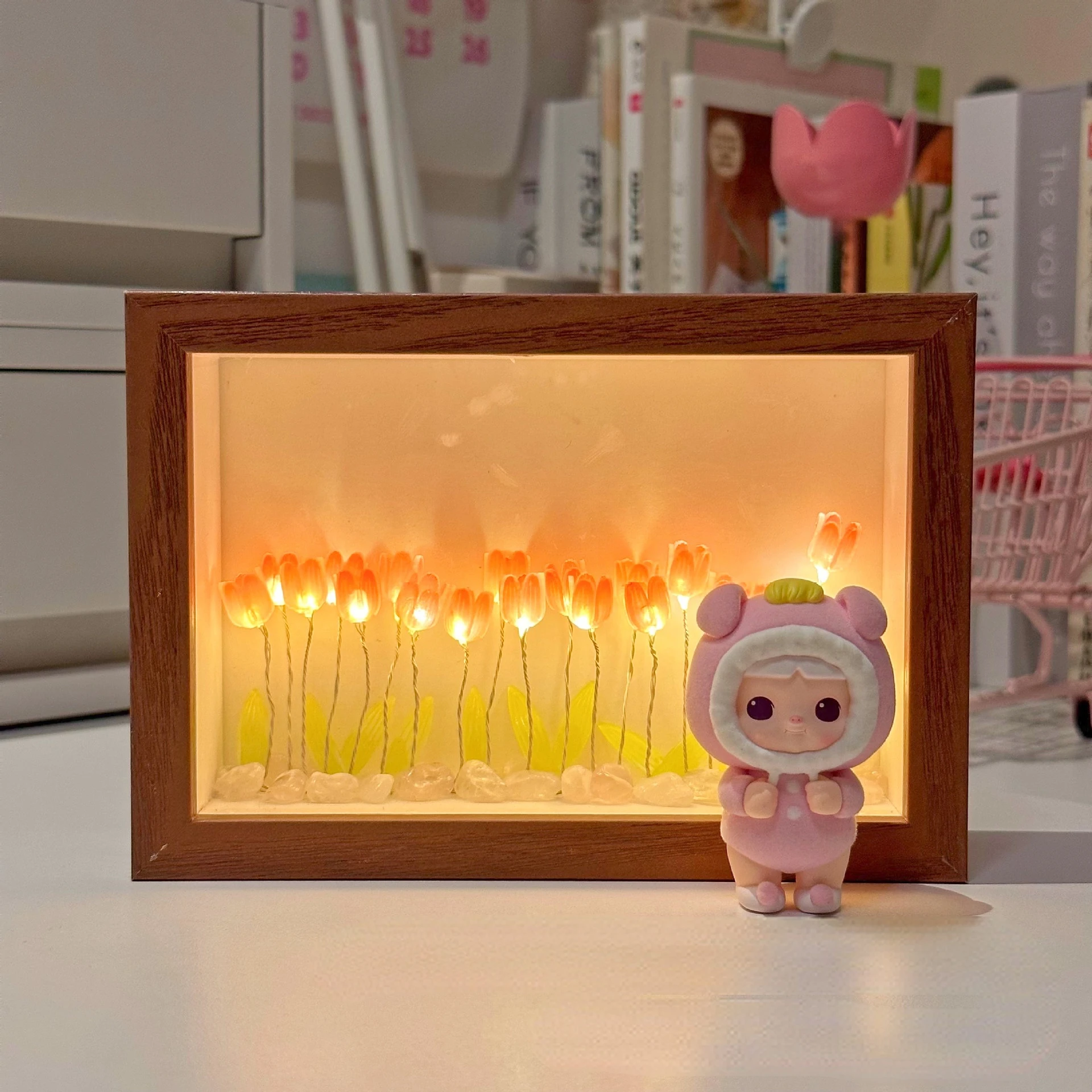 

Tulip Immortality Flower Picture Frame Small Night Light DIY Luminous Ornaments Small Handmade High-level Gift Creative Gift