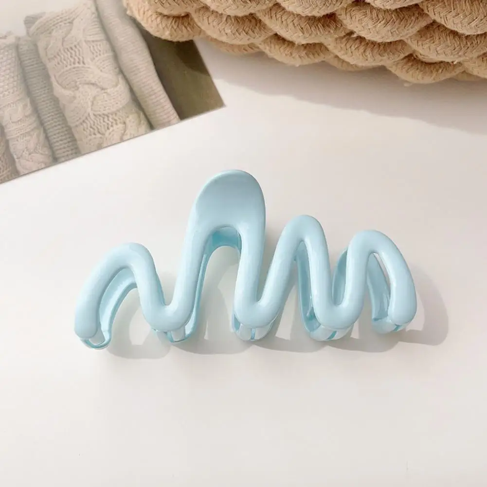 

Women Hair Claw Stylish Hair Claw Wave Shape Solid Color Anti-slip Grip Hair Organization Styling Tool for Women Smooth Hair