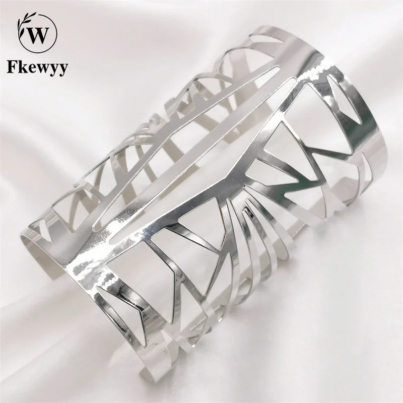 

Fkewyy Fashion Temperament Bracelet Women Personality Charm Bracelet Ladies Gothic Alloy Birthday Christmas Jewelry Gift Bangle