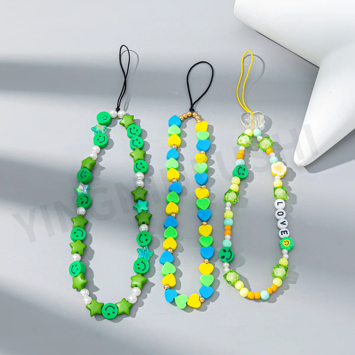 

Green Series Acrylic Smiley Heart-shaped Irregular Beaded Exquisite Mobile Phone Chain Creative Lanyard Gift For Female Jewelry