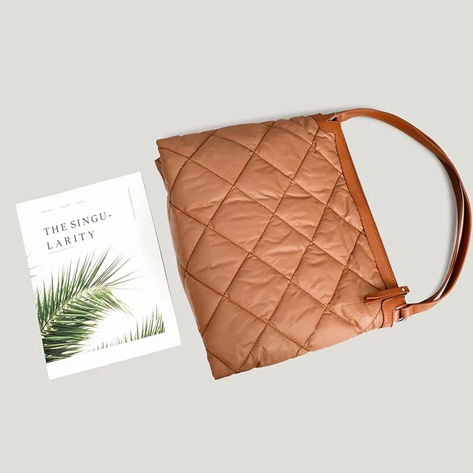 Large Capacity Rhombic Pattern Single Shoulder Women Bag 2023 New Fashion Solid Color Totes Luxury Designer Purses And Handbags