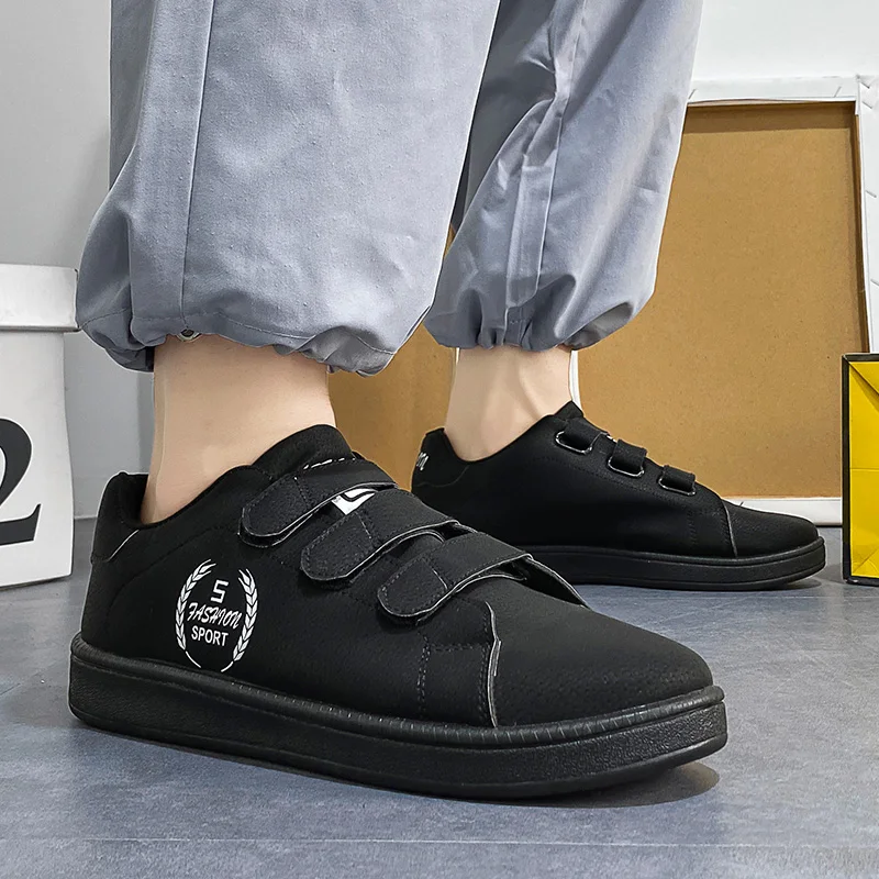 

Tennis Shoes Men Outdoor Sport Shoes Flat Trainers Breathable Sneakers Light Nonslip PU Leather Casual Shoes Chaussures Homme