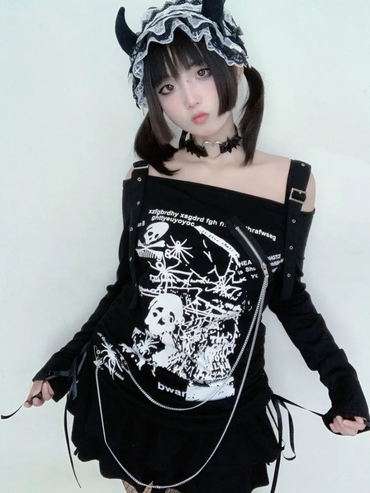 

HOUZHOU Gothic Grunge Vintage Hoodie Women Japanese Fashion Y2k Harajuku Skull Print One Shoulder Loose Sweatshirt 2023 Chic