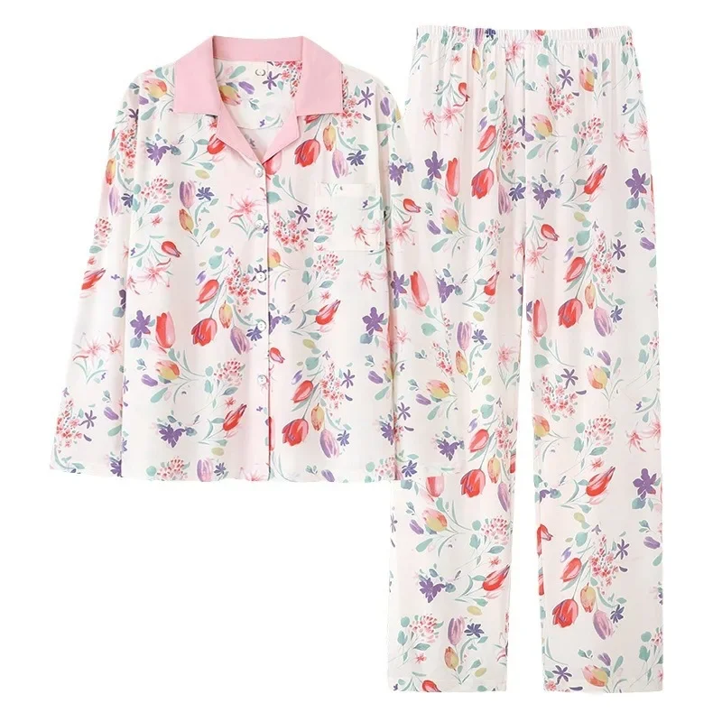 Пижама женская шелковая с рукавами и цветочным принтом