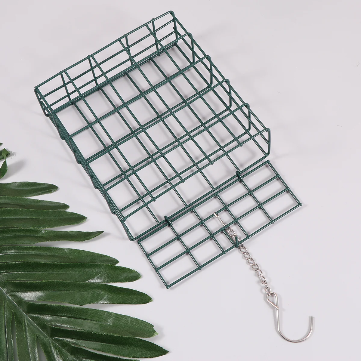 Hanging Bird Feeder Hummingbird Outdoor Agapornis Accessories Station Feeders Squirrel