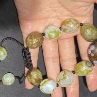 1pcs eye agate hand string has clear texture fine color and fine texture with a transparent size of about 2 0cm