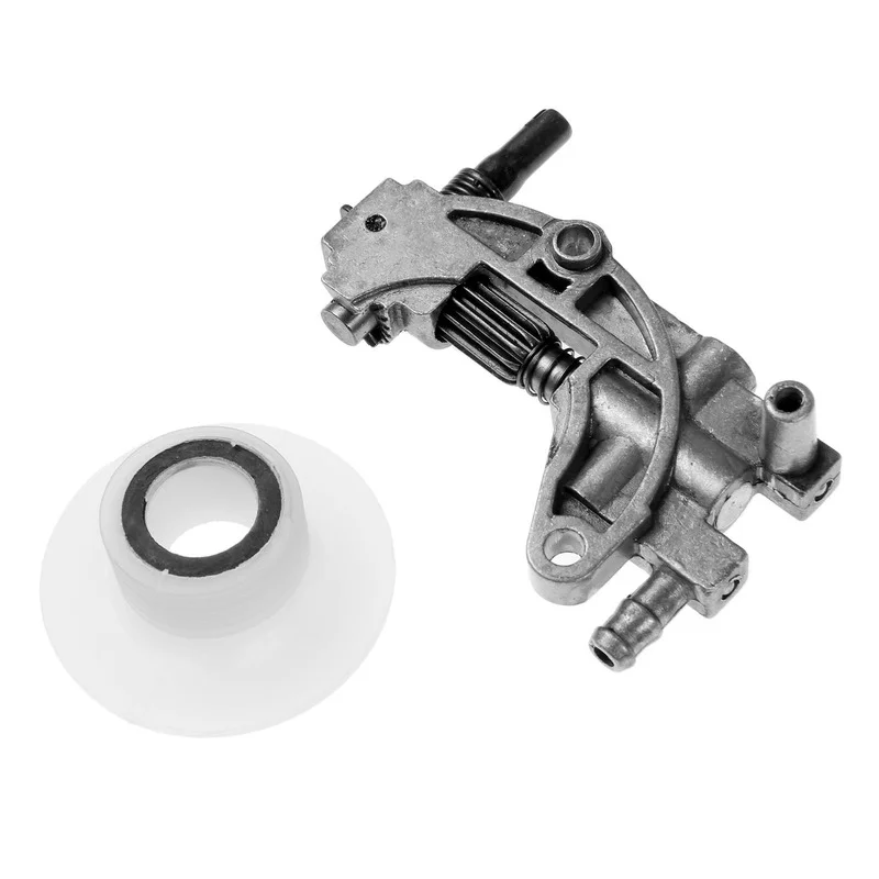 Replacement Chainsaw Parts Oil Pump and Worm for Chinese Gasoline Chain Saw 45cc 52cc 58cc