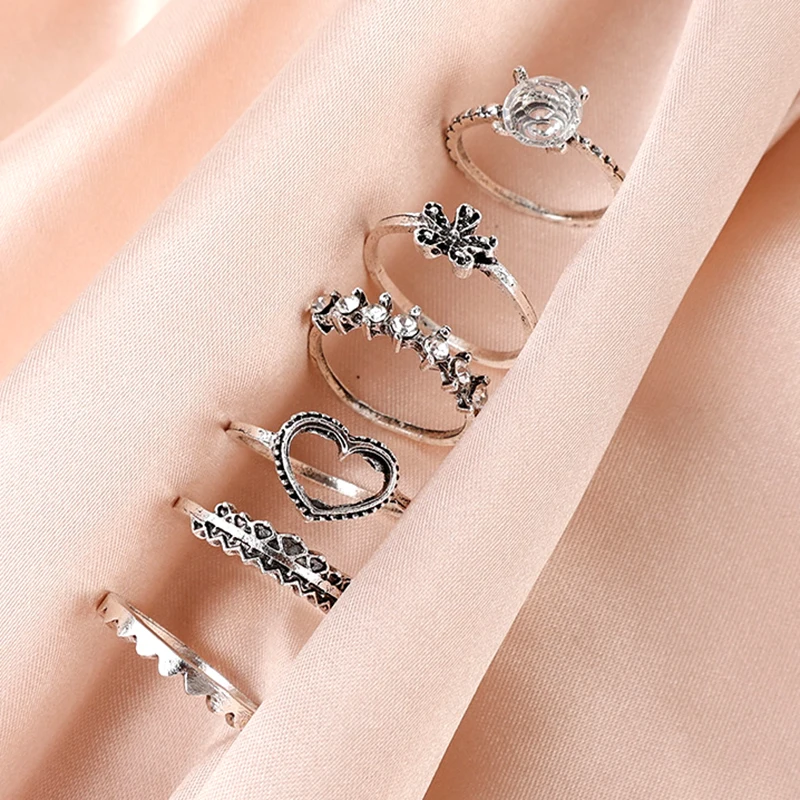 

6 Pcs/set Hollow Heart Gems Flower Ring Alloy Silver Electric Punk Women Rings Set Combination Rings for Women Jewelry Gift