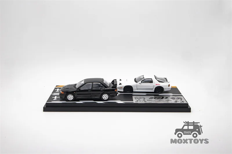 Литая модель автомобиля для моделей Mazda RX7 FC3S + CE9A 1:64