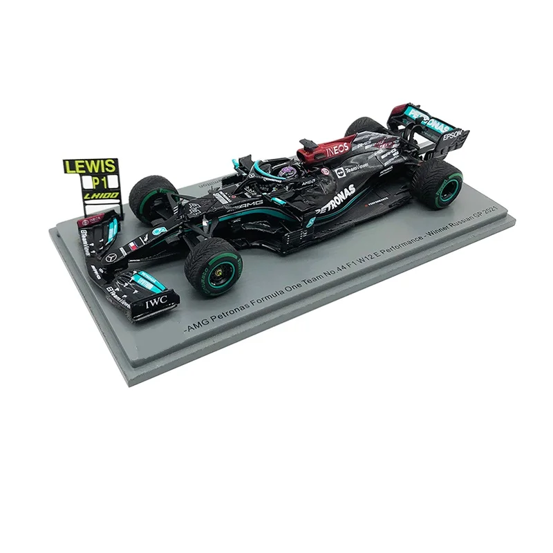 

Spark 1:43 2021 Benz Amg Petronas Formula One Team NO.44 F1 W12 E Performance Winner Russian GP Resin Simulation Model Car