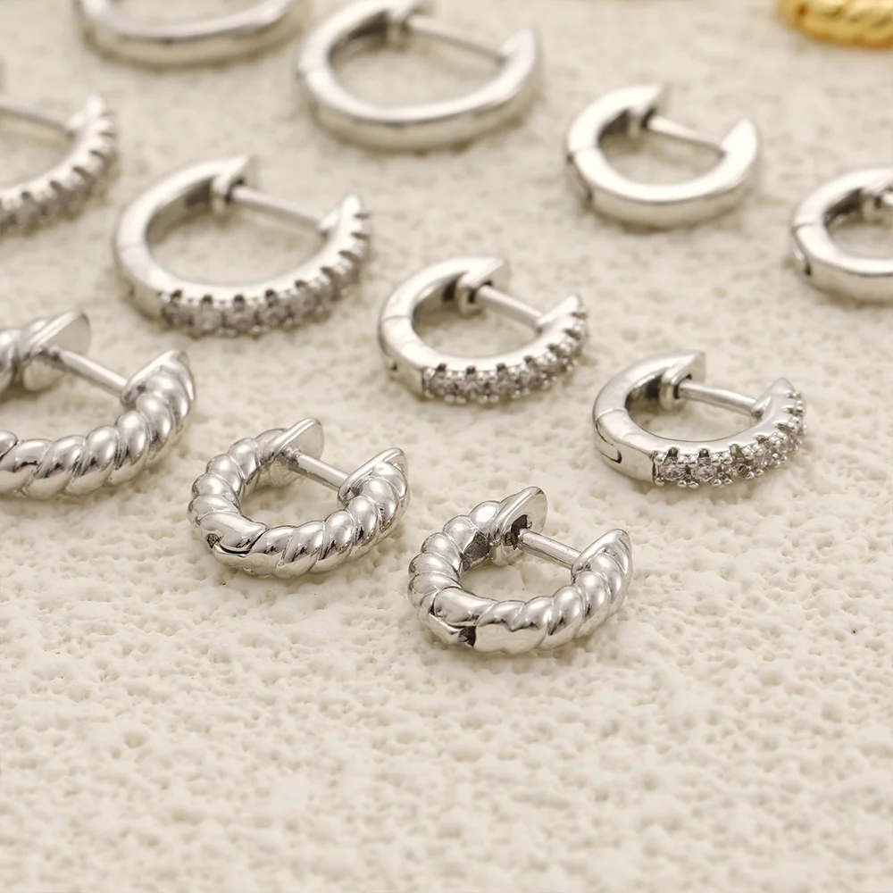 Серьги-кольца женские золотистые с микро-инкрустацией из циркона 12/14/16 мм