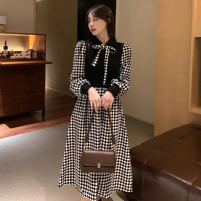 

2XL Autumn Winter 2022 New Women's Vintage Elegant Plaid Stand Neck Dress Self-cultivation Long Dresses