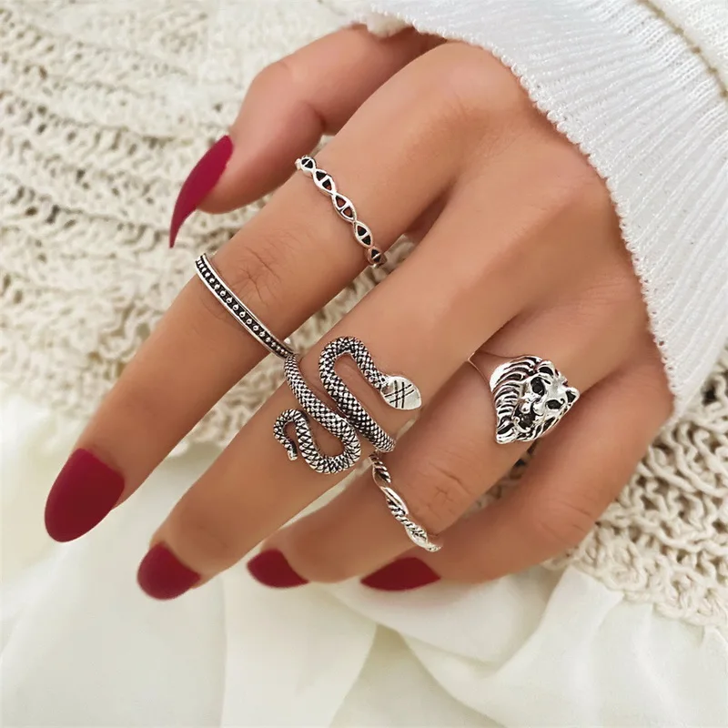 

Gothic Snake Knuckle Finger Rings for Women New Punk Style Silver Color Metal Animal Ring Sets Jewelry