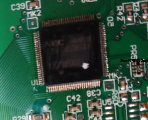 

D78F0820B Automobile chip electronic component