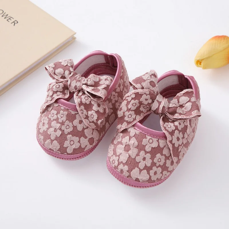 Летняя парусиновая прогулочная обувь для малышей с цветочным рисунком и бантом