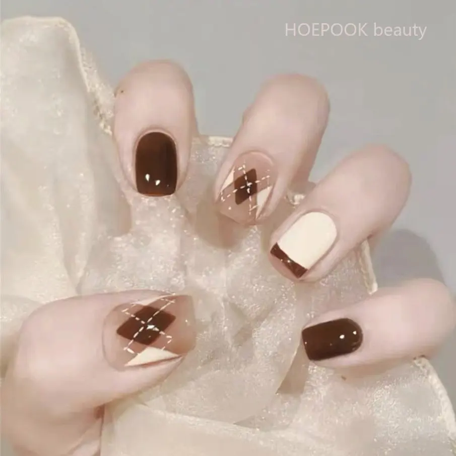 

24pcs Brown College Style Artificial Acrylic Fake Nails Art Full Coverage Waterproof False Nails Set Press On Nails With Designs