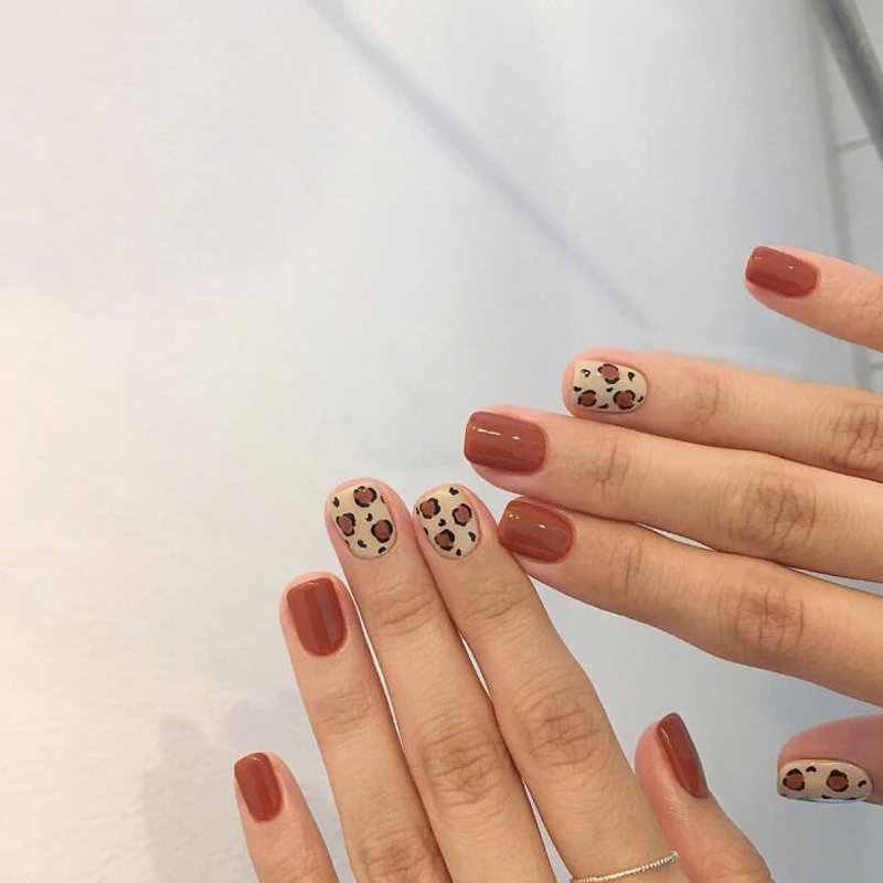 Наклейки для ногтей с леопардовым принтом водонепроницаемые прочные клейкие