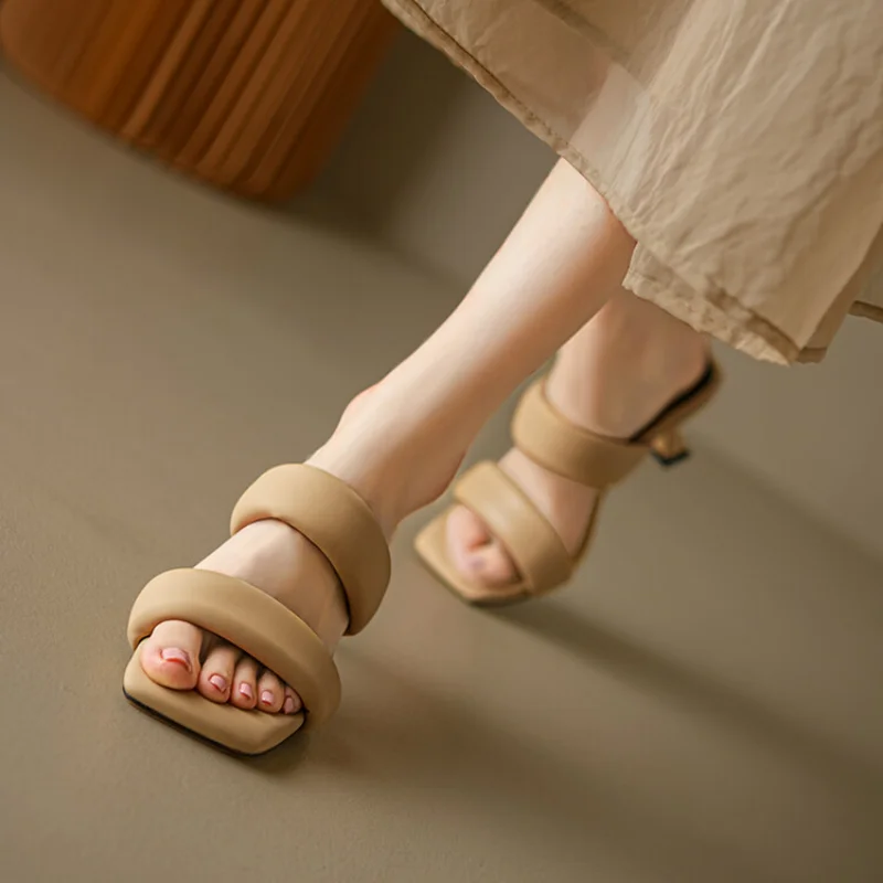 2023 Summer Pure Handmade Original Leather Stepping Poop Feeling Comfortable Fashion Square Head High Heel Sandals 32-44 A513