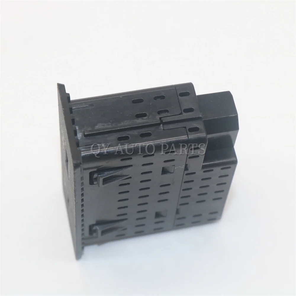 284H3-6RA0A 284H3-6RA1A 284H3-6RA2A Розетка зарядного устройства с USB-портом для NISSAN PATHFINDER 2022-2023 (art.: 3920d1be66ab6) - 3920d1be66ab6