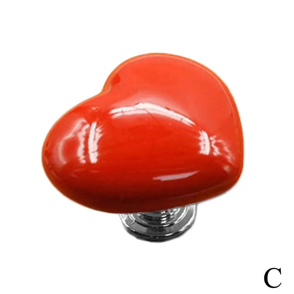 

Кнопка для унитаза в форме сердца, пластиковая