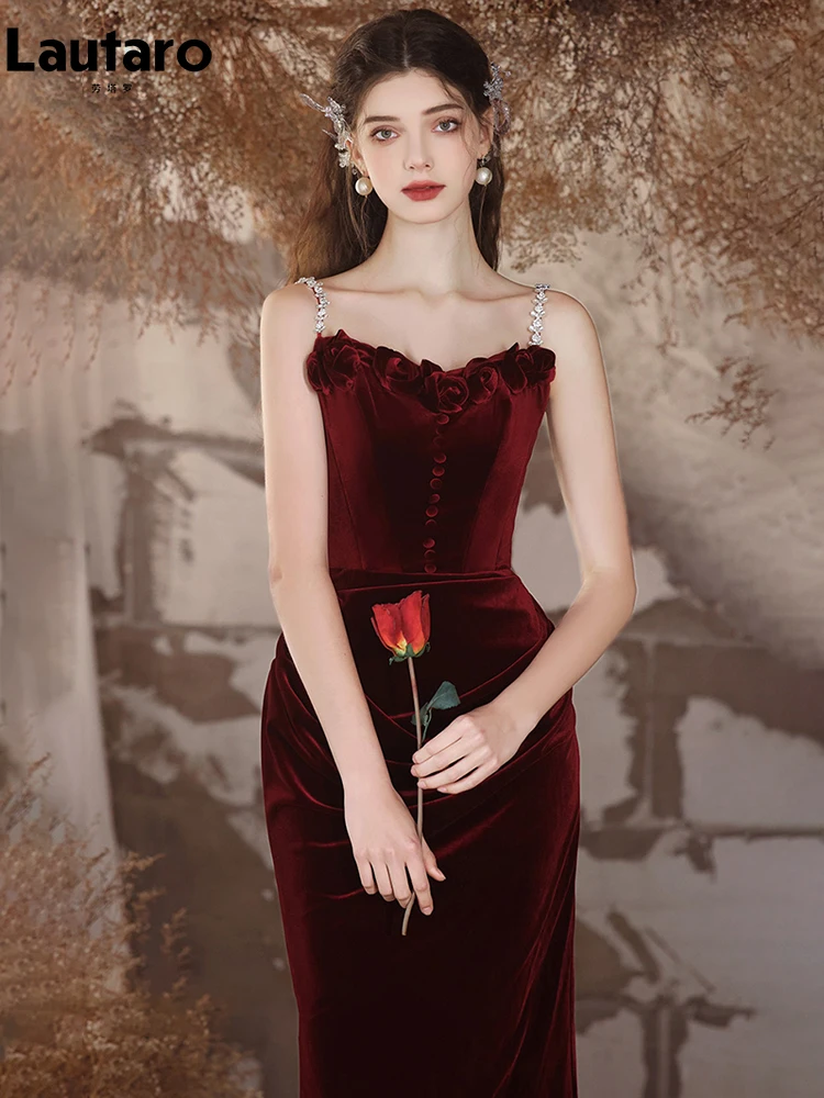 Весеннее длинное роскошное элегантное винно-красное мягкое бархатное вечернее