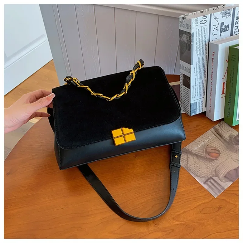 

Designer Women's Shoulder Bags New Trend Hot Sale High Quality Versatile Autumn and Winter Youth Women's Crossbody Bags