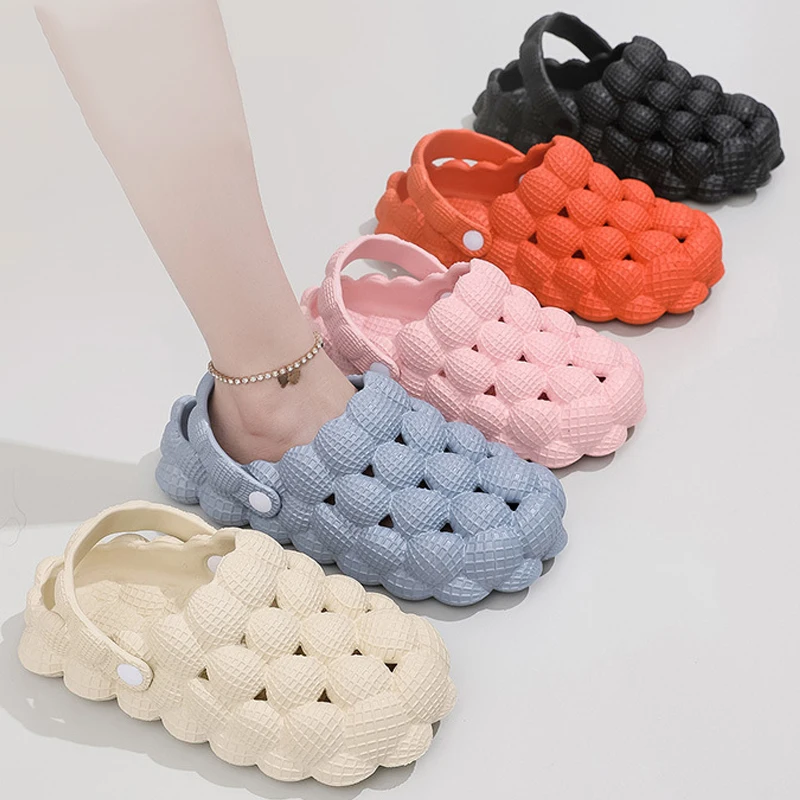 Comwarm Women Clogs Slippers Cute Bubble Ball Sandals Summer Indoor Massage EVA Slides Outdoor Closed Toe Anti-Slip Fashion Shoe
