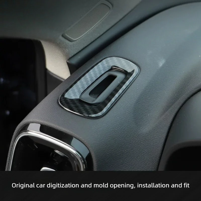 Фото Комплект накладок на зеркала заднего вида с карбоновым узором для Volvo XC40 (после 2019 г.) и накладки-«дождевики» (малые) №3