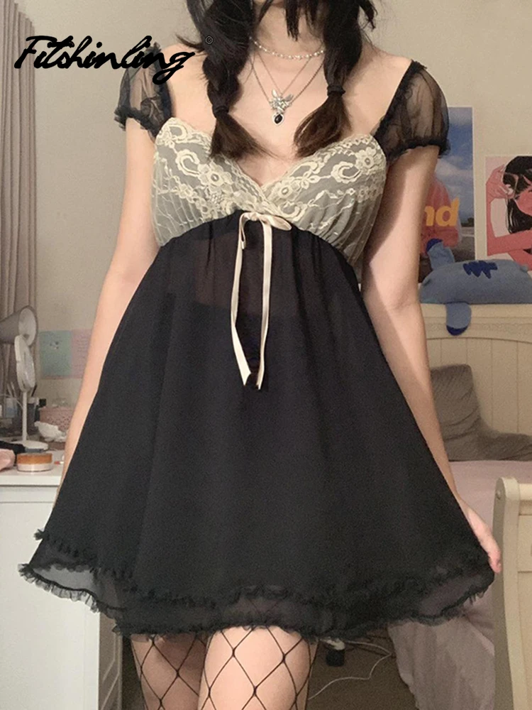 

Fitshinling Gothic Lace Patchwork Sweet Vintage Dress V-Neck Sexy Nightwear Chiffon Vestido Feminino Grunge Dark Gothic Dresses