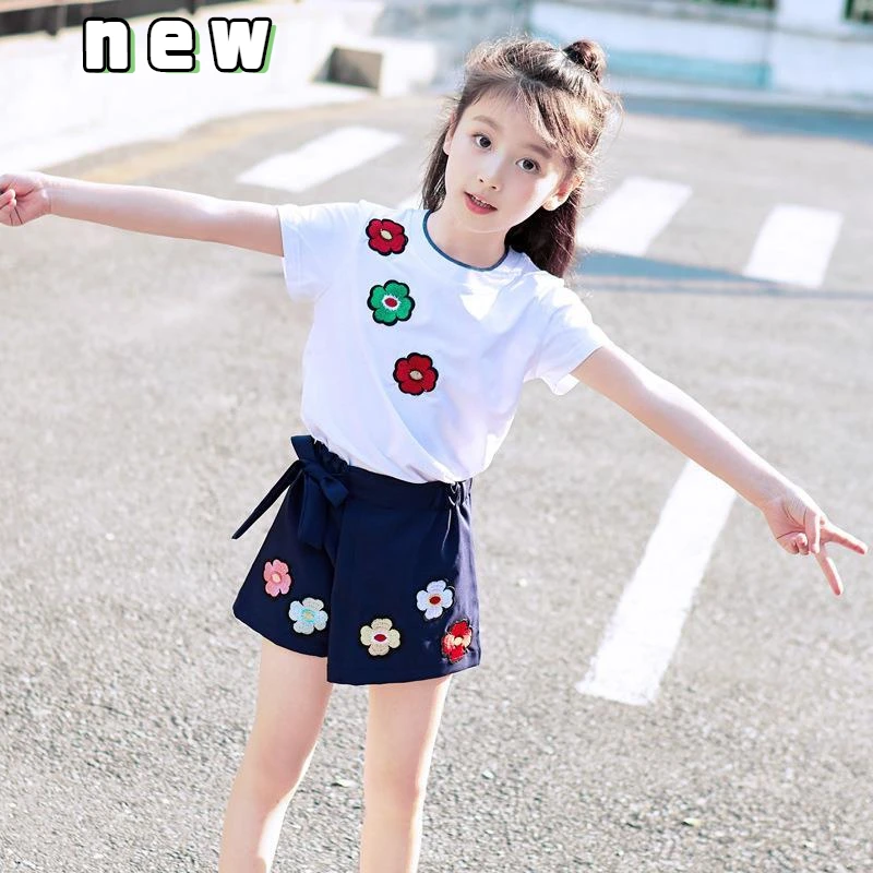 

12 Girls Suit 11 Summer Fashion Clothing 10 Girls Short 9 Baby Print T-shirt 8 Hole Shorts + T-shirt 7 6 4 2 Years Old Clothing