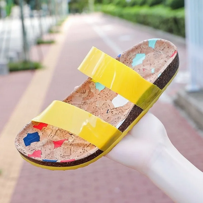 

2022 New Summer Sandals and Slippers Back Empty Word Drag Fashion Flat Bottom Ladies Slippers Luxury Sandals Large Size 35-42