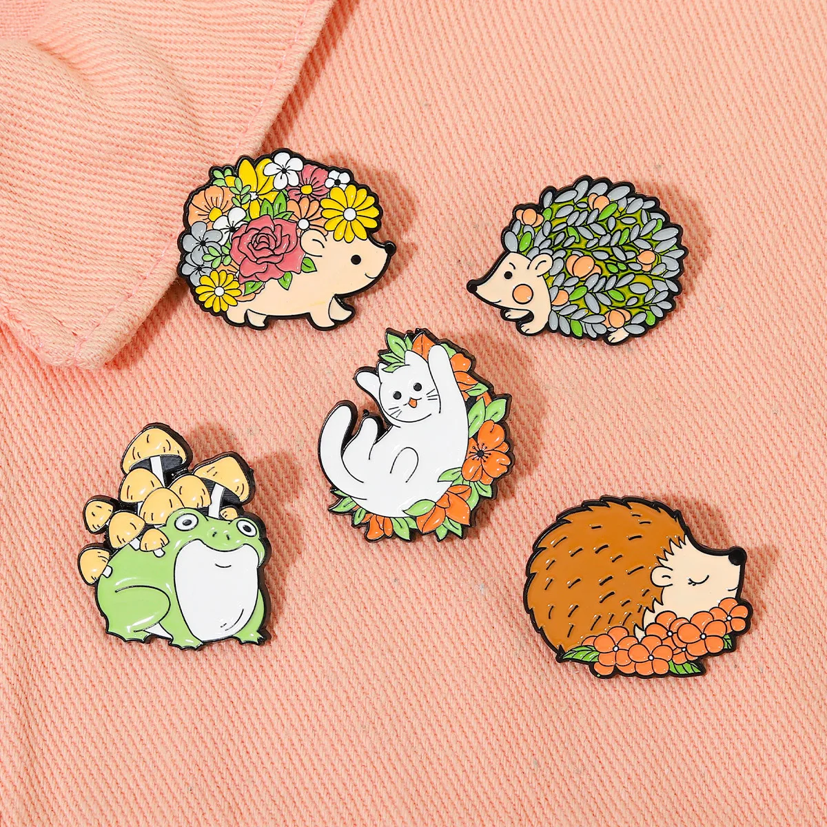 

Cute Cartoon Animal Series Badge Brooches for Women Mushroom Frog Enamel Pins Art Flower Hedgehog Cat Brooch Jewelry Accessories