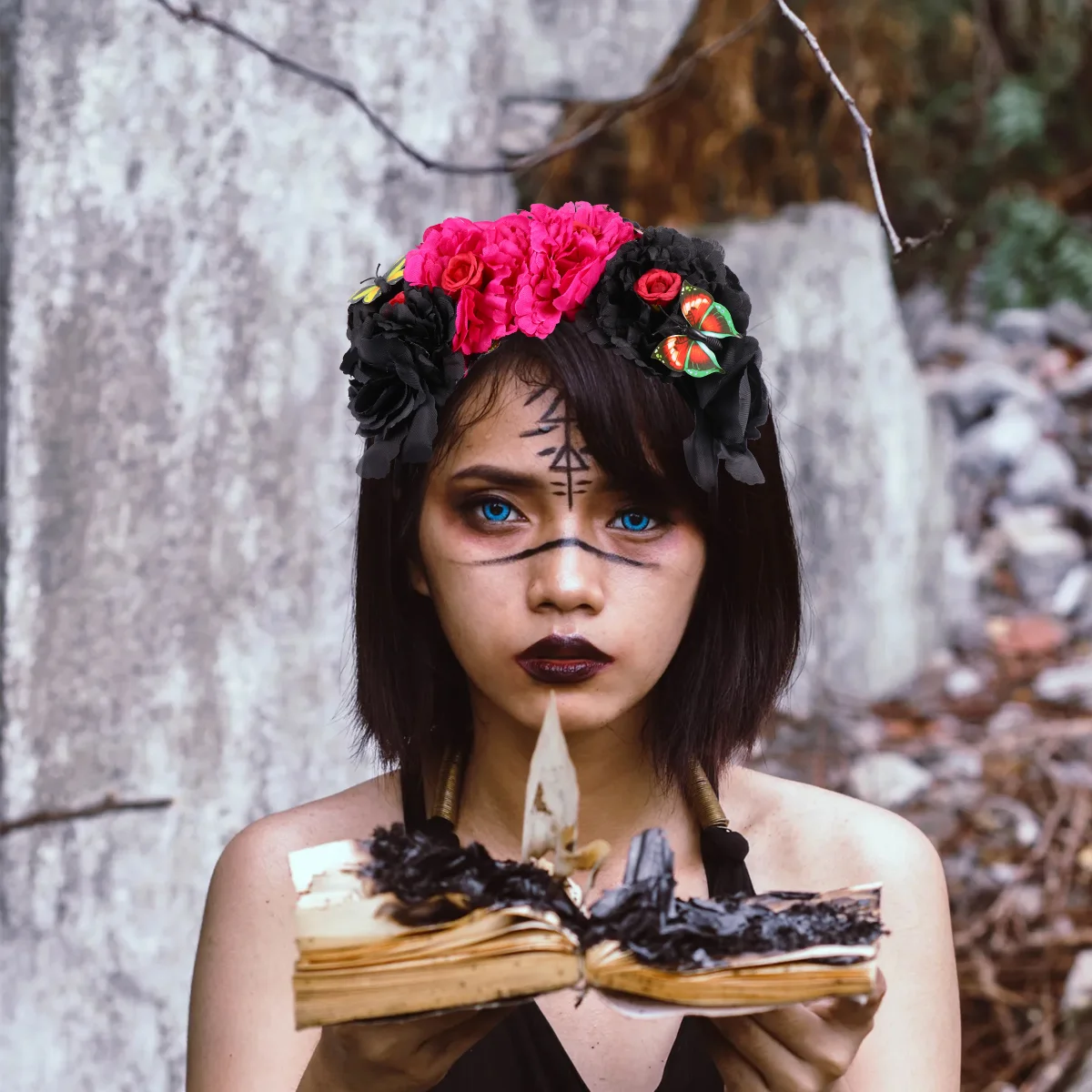 

Ободок с надписью "Day of The Dead", мексиканская модель с волосами (черно-красный)