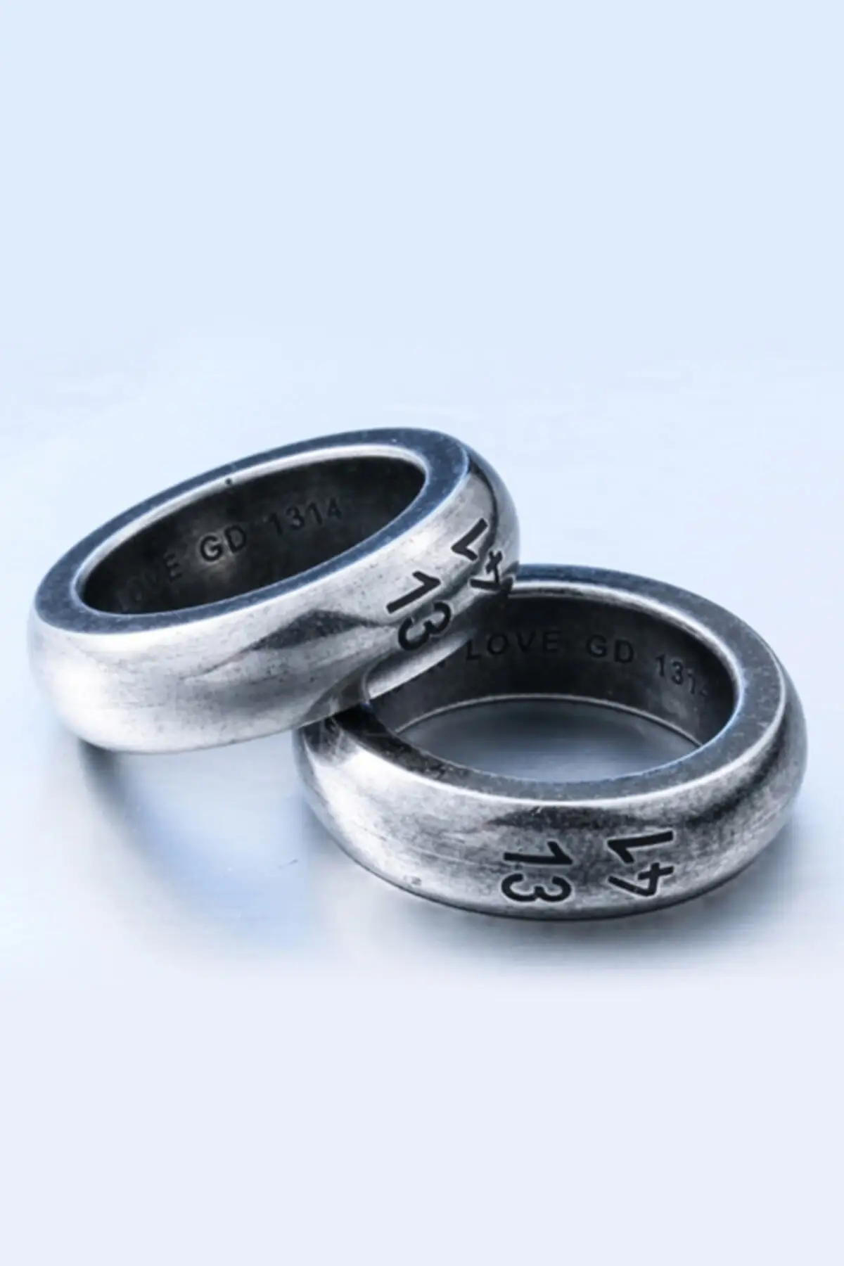 

New Fashion Retro Tumbled Ring Unisex Men Women Movable Steel Flexible Jewelry Style Promise Engagement Gift Birthday