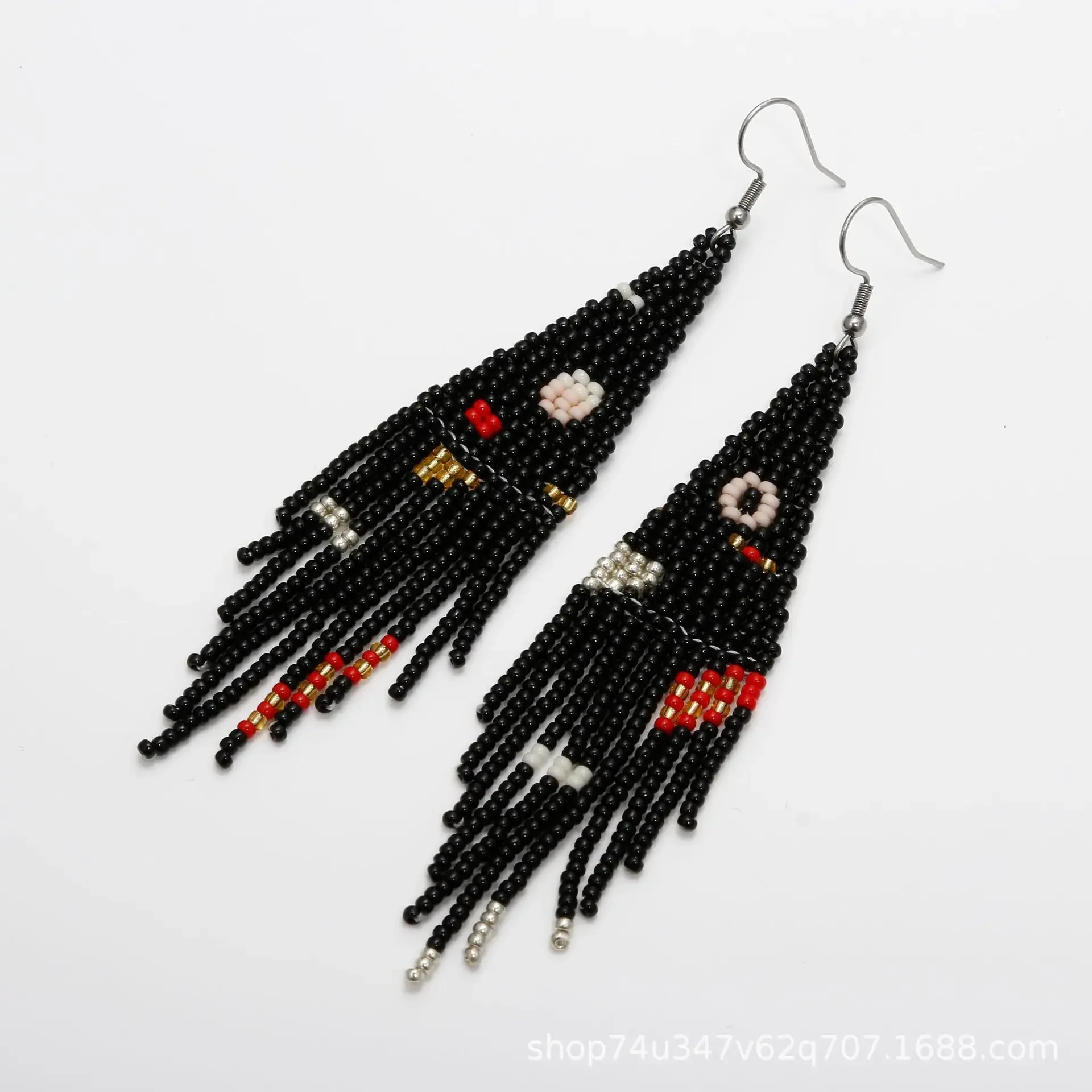 Серьги с кисточками Ручное вязание из бисера Одинаковые цвета модные Простота