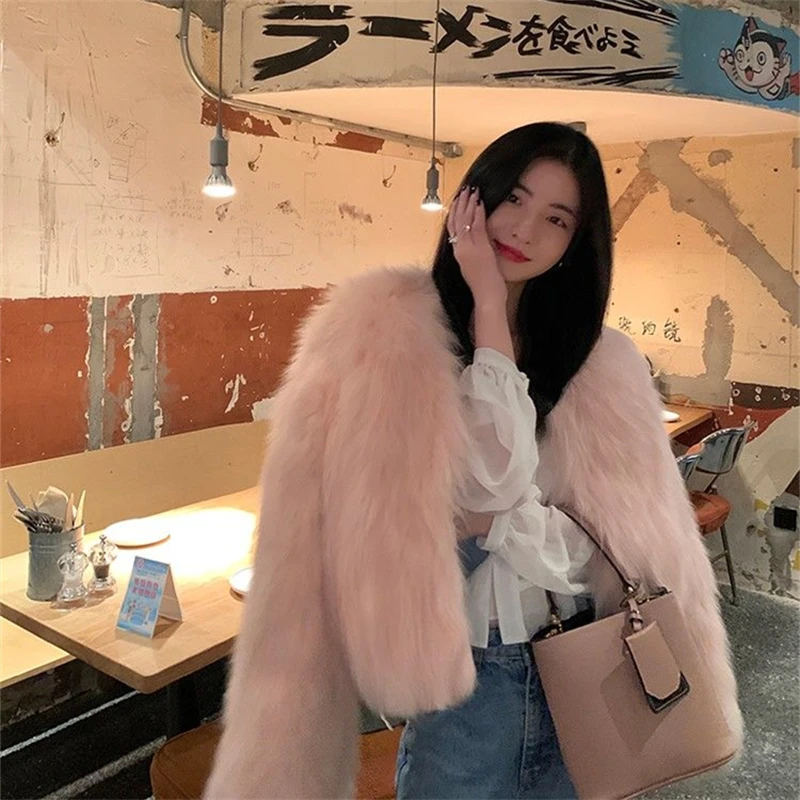2022 Winter Women Fashion Faux Fox Fur Coats Warm Feather Coats Korea Fashion Lady Party Elegant Outfits Loose Short Outercoat
