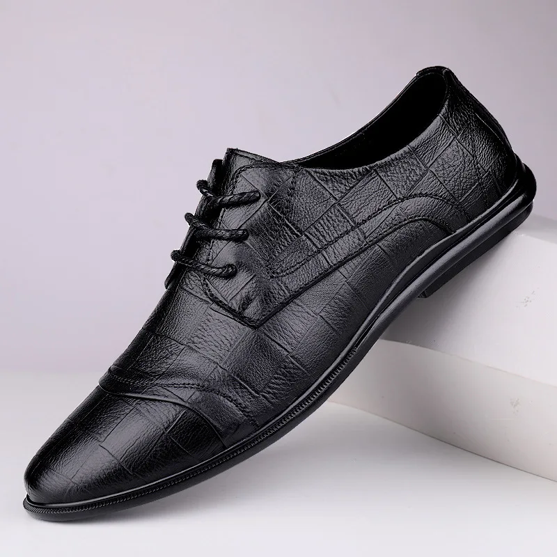 

Leather Shoes Men's British Business Suits Men's Shoes Korean Version of The Trend of Soft Leather Soft Sole Youth Casual Shoes