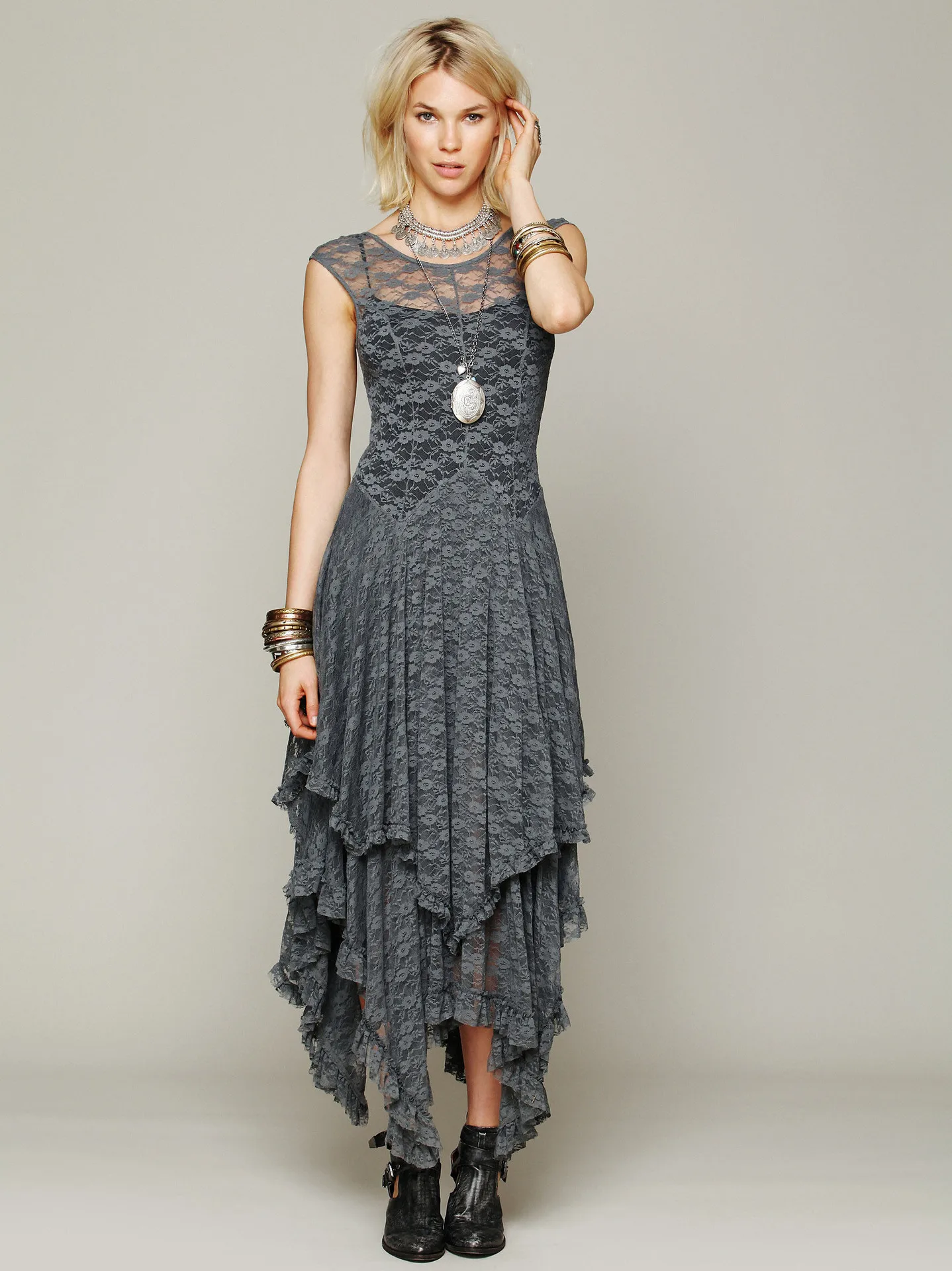 

New Fashion Women's Irregular High and Low Lace Sexy Dress