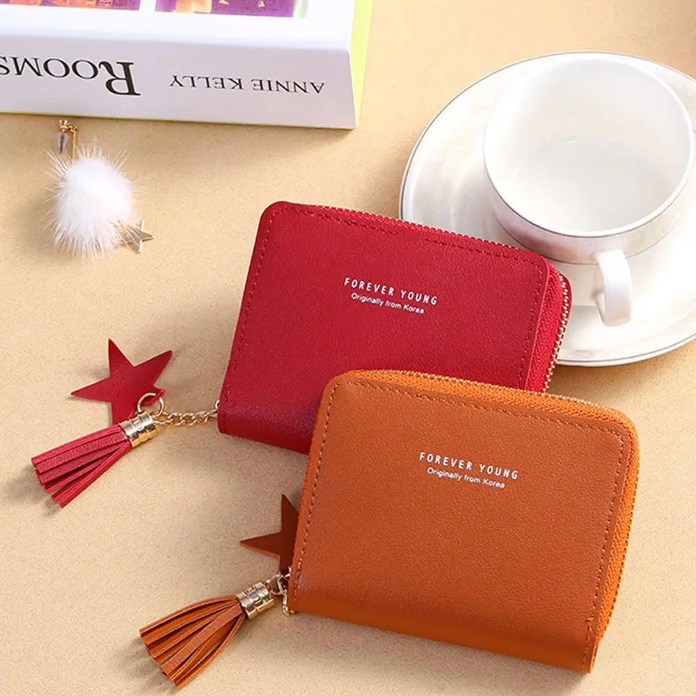 

Женский квадратный кошелек в Корейском стиле, милый короткий маленький кошелек на молнии, мини-кошелек с кисточкой, женский клатч, простой д...
