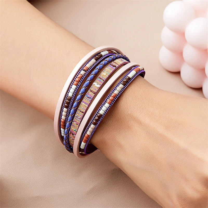 Женский многослойный кожаный браслет с магнитной пряжкой