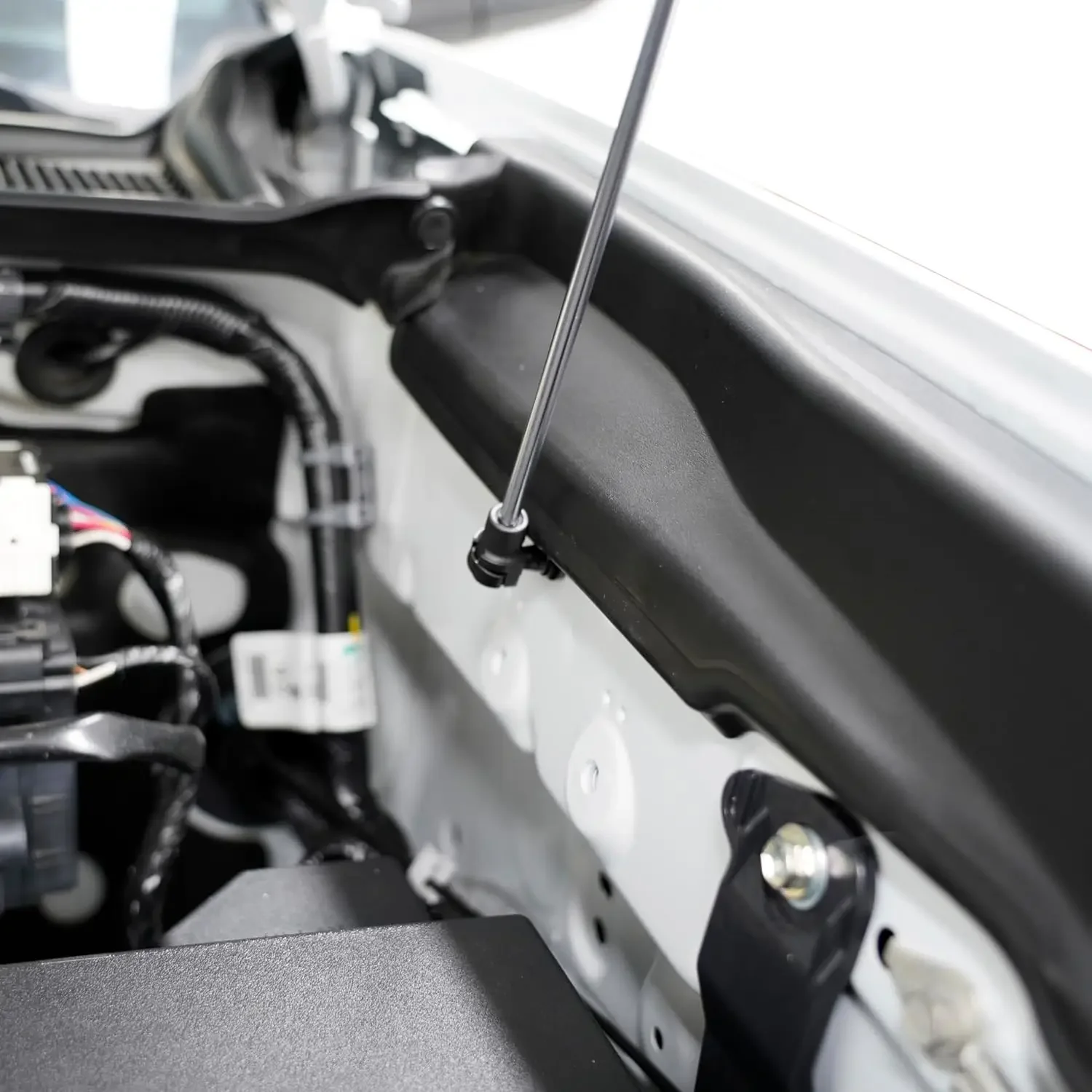 Газовый пружинный амортизатор капота для Toyota Tacoma 2005-2015