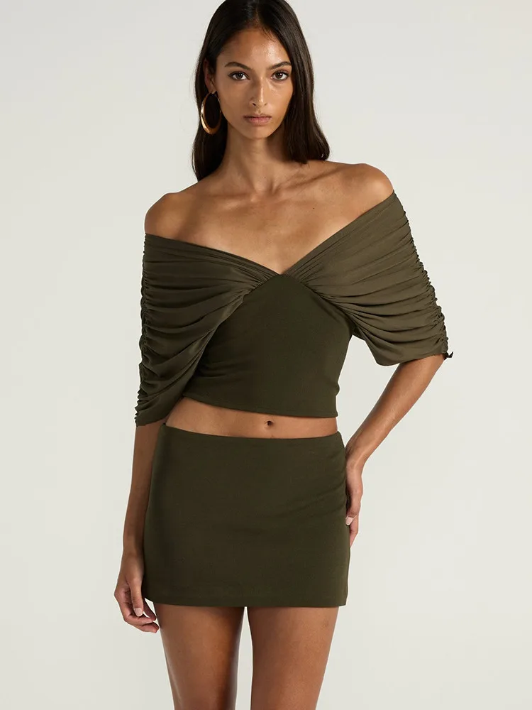Фото Articat Fashion Элегантная однотонная футболка с глубоким V-образным вырезом и рукавами-летучая мышь для женщин, сексуальный облегающий топ с открытой спиной, пляжная одежда для отпуска №1