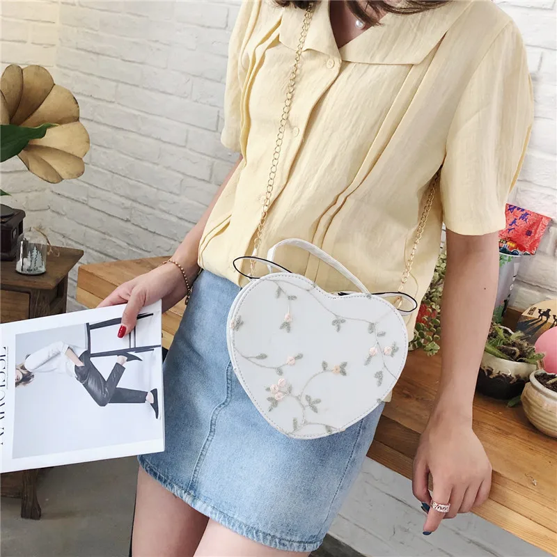 Female Sweet Lace Peach Heart Handbags Pu Leather Cross Body Bags For Women Small Fresh Flower Chain Shoulder Bags Diagonal Bag