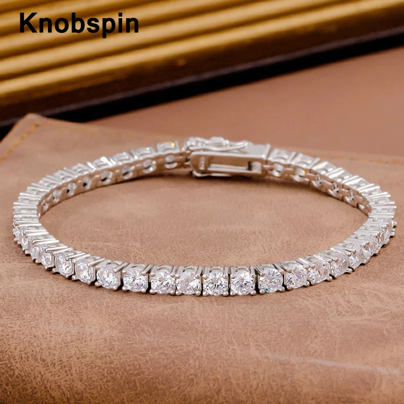 Женский браслет из серебра 925 пробы с бриллиантами 3 мм |