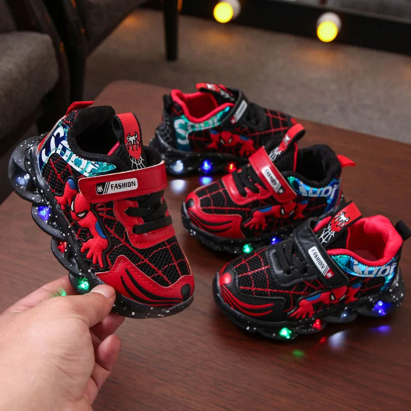 2022 Spring New LED Luminous Shoes Cartoon Boys Sneakers Kids Shoes Marvel Spiderman Children Sneakers Infant Tennis