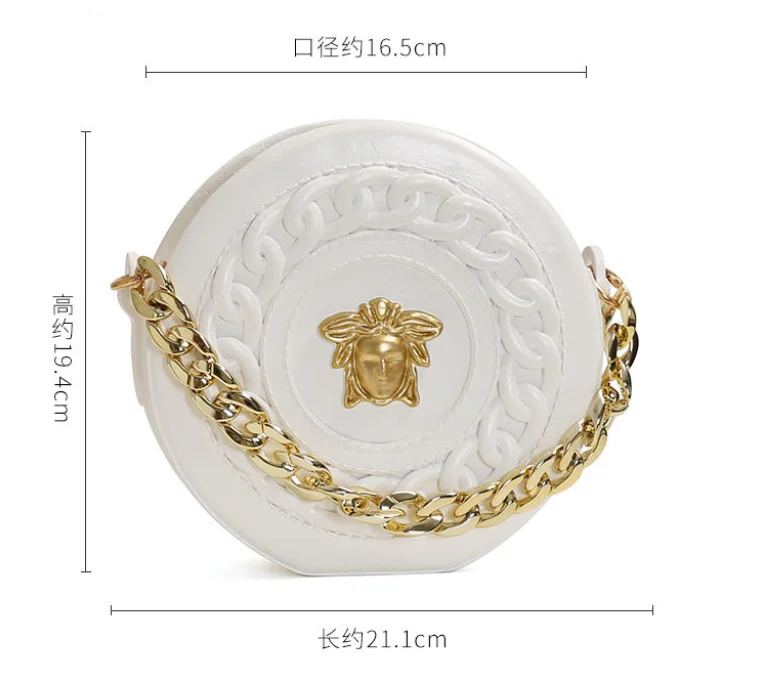 

Керамическая ваза в скандинавском стиле