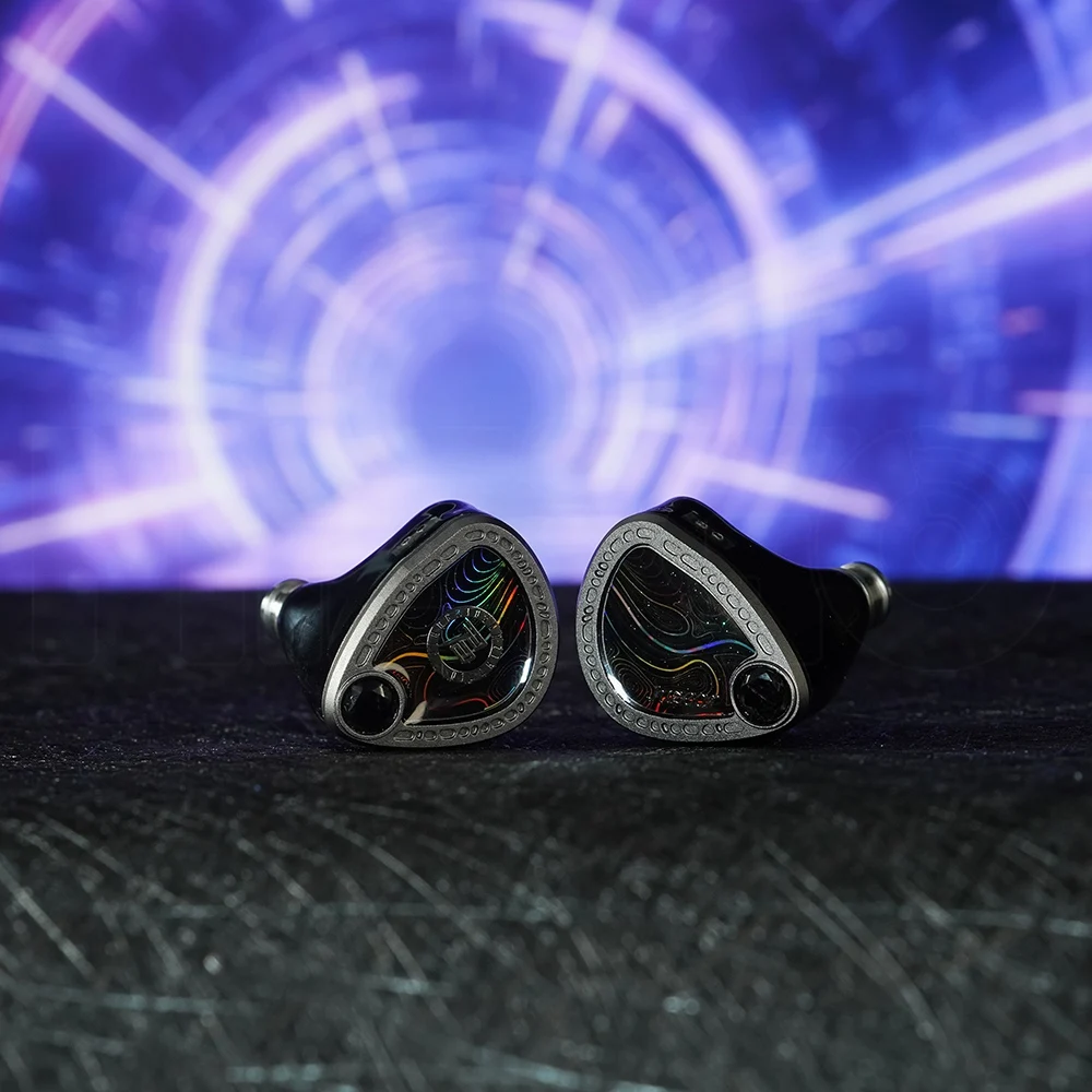 Фото Juzear Light Shuttle HiFi внутриканальные проводные наушники с 1 динамическим + 4 балластными + 2 планарными излучателями и сменным кабелем 3.5+4.4 мм. №3