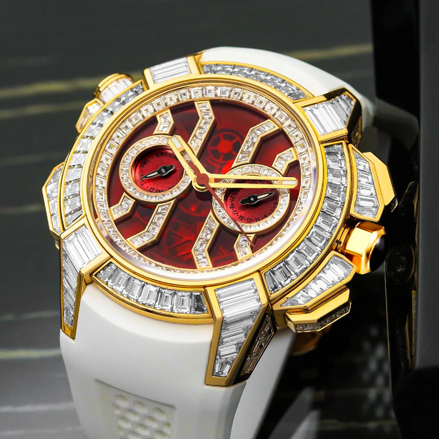 

New Fashion Full Iced Out Watch for Men Bling Bling Watch Men Hip Hop Luxury 18K Gold Chronograph White Rubber AAA Red Watches